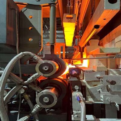 comprar Máquina de produção de vidro de padrão de 200Tpd Calendário de duas placas para produção de vidro de padrão online manufacture