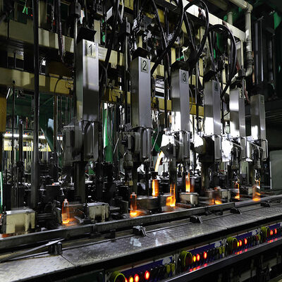 comprar Linha de fabricação recipiente da garrafa de vidro 100TPD de 380V que forma equipamento Fabricação em linha